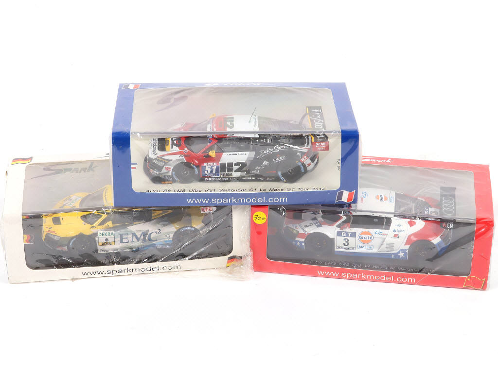 Lot 71 - SPARK (MACAU) (3)