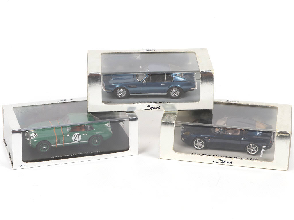 Lot 69 - SPARK (MACAU) (3)