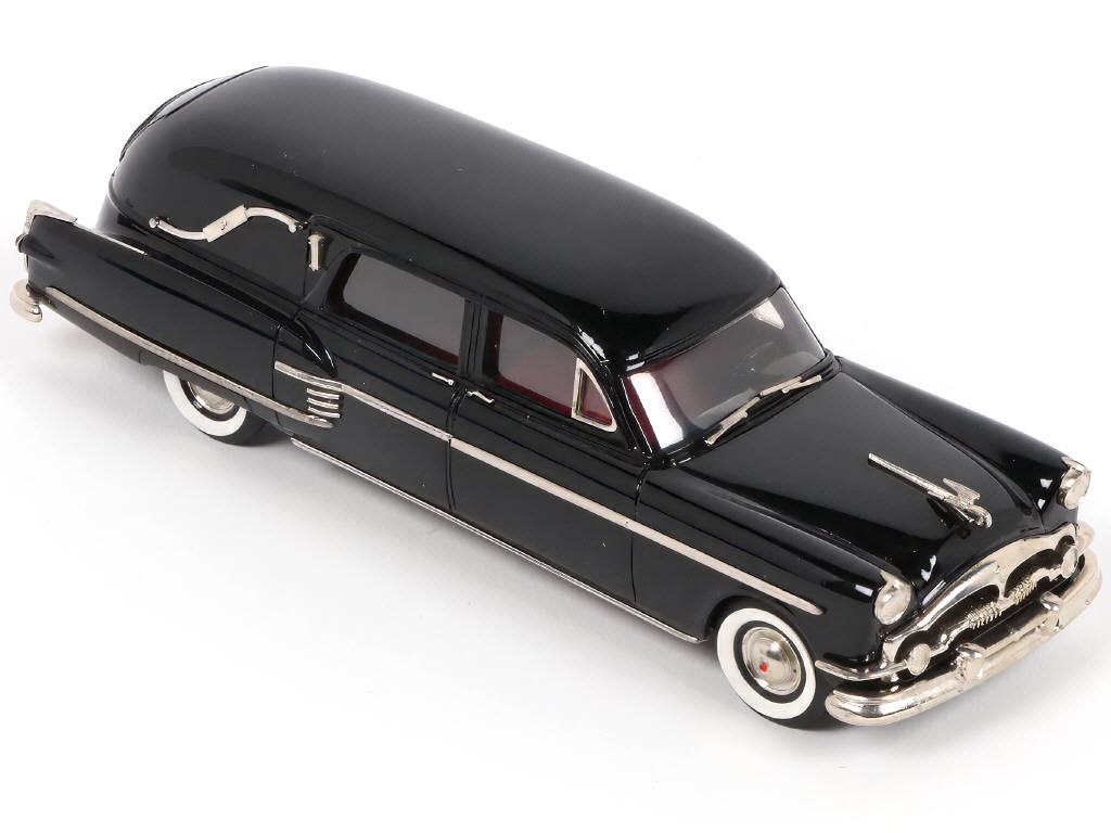 Lot 131 - BROOKLIN MODELS (GB) (1)