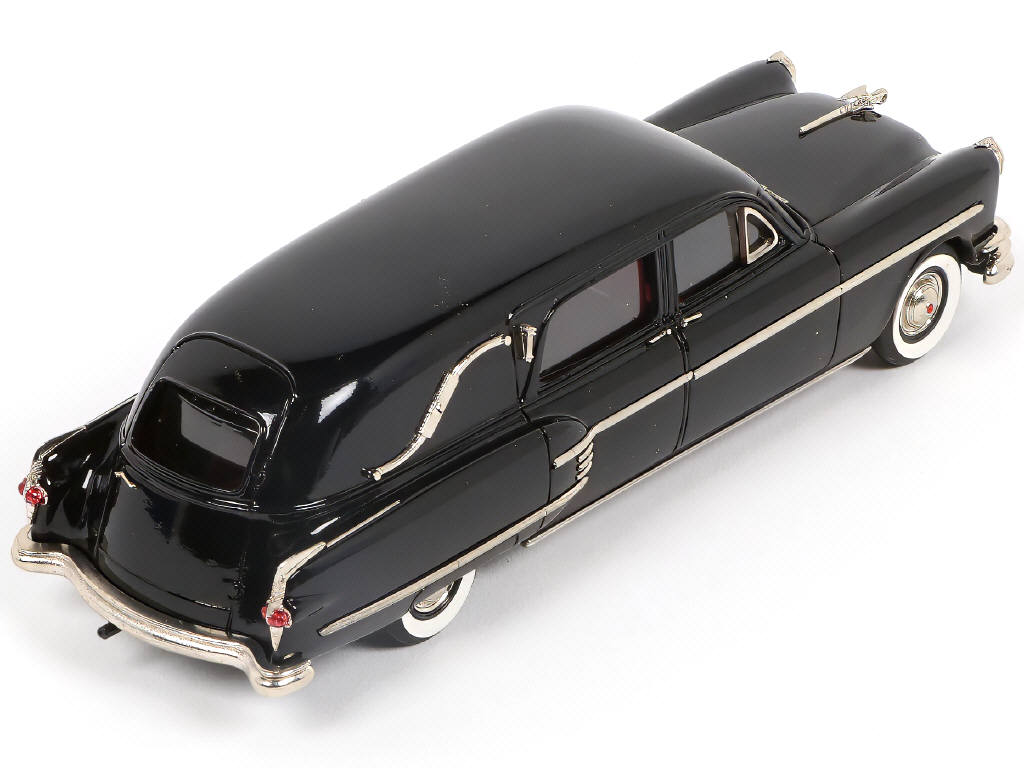 Lot 131 - BROOKLIN MODELS (GB) (1)