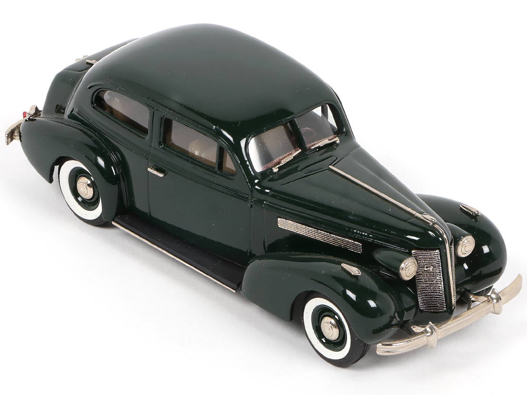 Lot 125 - BROOKLIN MODELS (GB) (1)