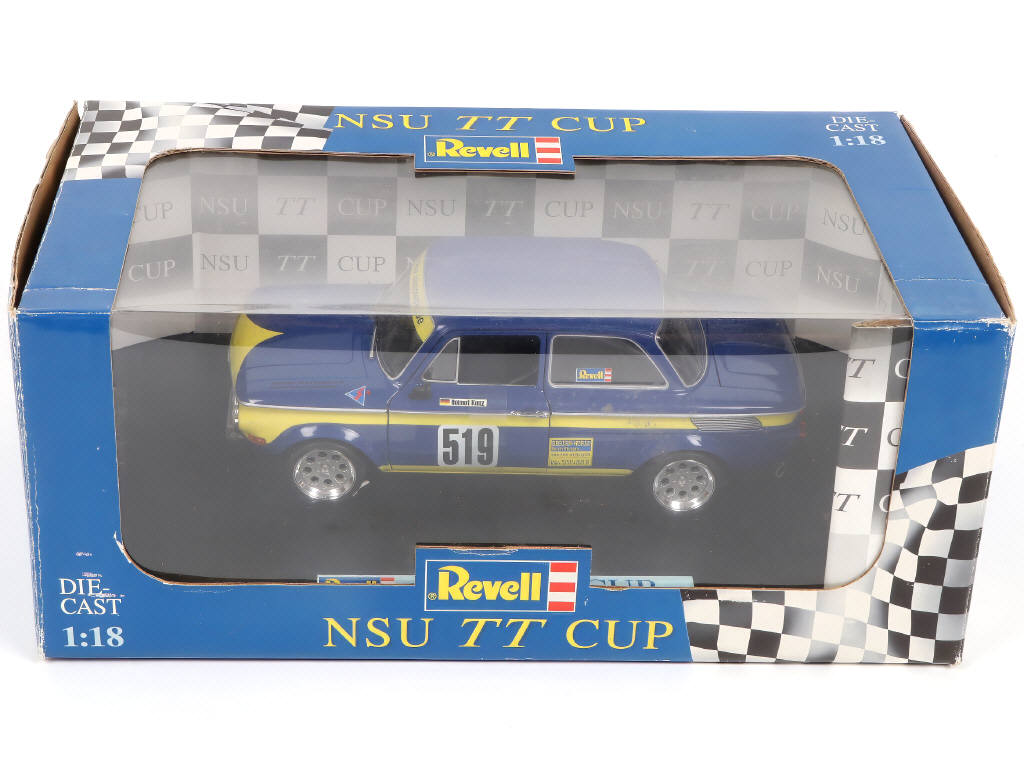 Lot 15 - REVELL (ALLEMAGNE) (1)