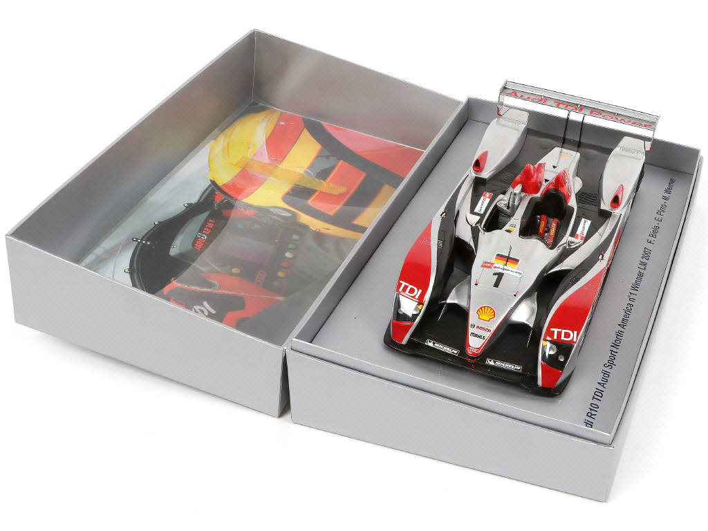 Lot 18 - SPARK (MACAU) (1)
