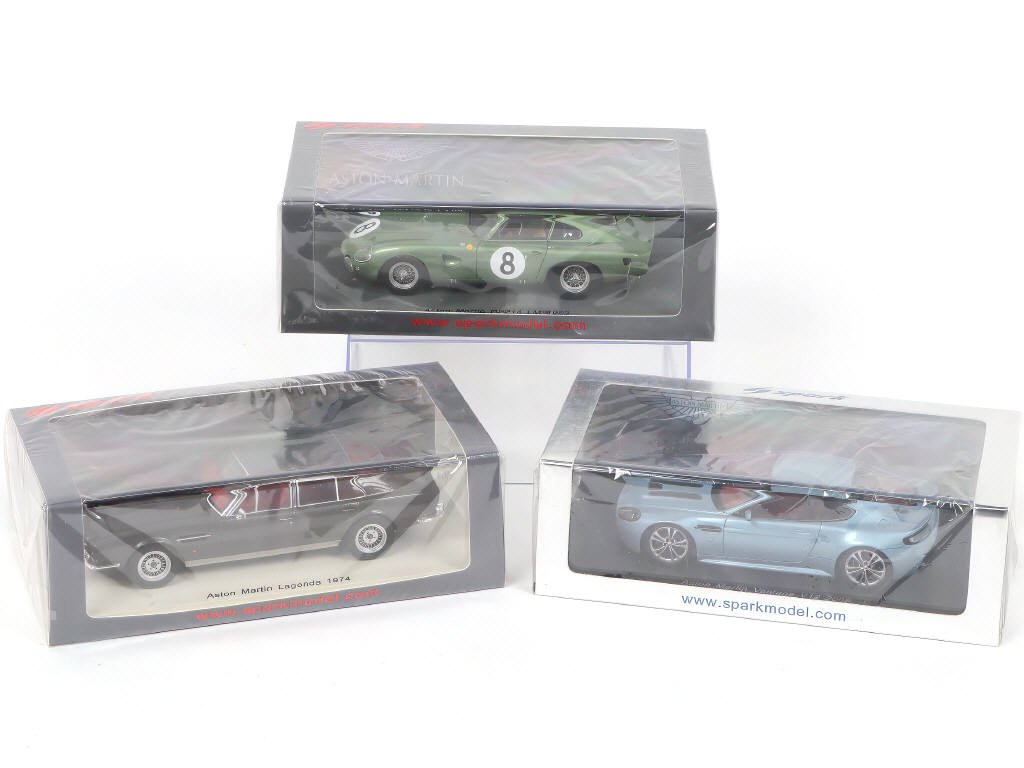 Lot 79 - SPARK (MACAU) (3)