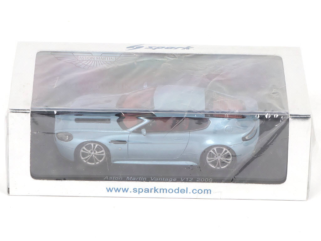 Lot 79 - SPARK (MACAU) (3)