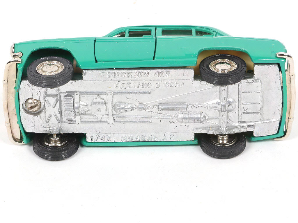 Lot 86 - NOVOEXPORT (URSS) (1)