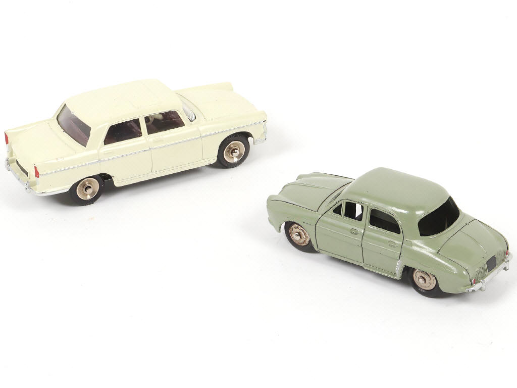 Lot 256 - DINKY TOYS (FRANCE) (2)