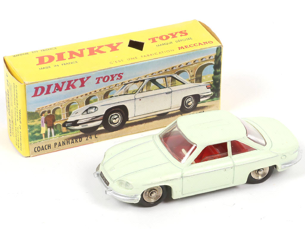 Lot 238 - DINKY TOYS (FRANCE) (1)