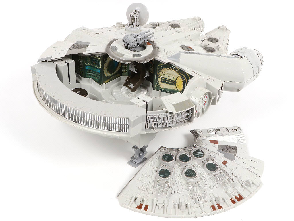 Lot 61 - HASBRO (USA) (1)