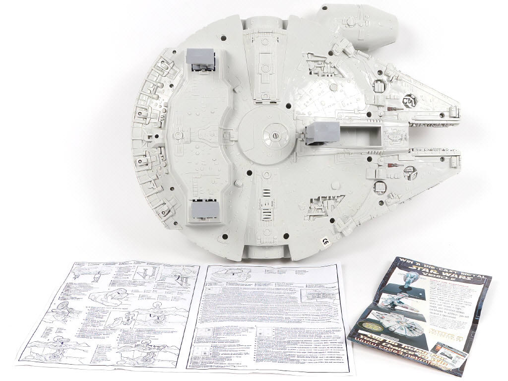 Lot 61 - HASBRO (USA) (1)