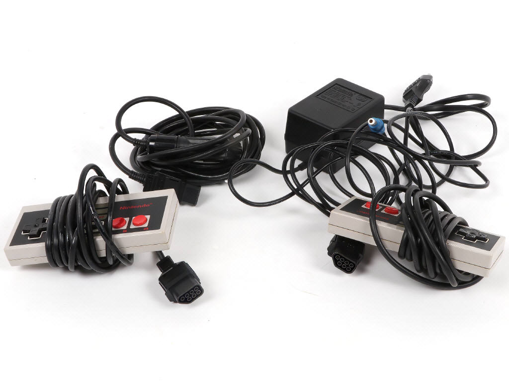 Lot 23 - NINTENDO (JAPON) (1)