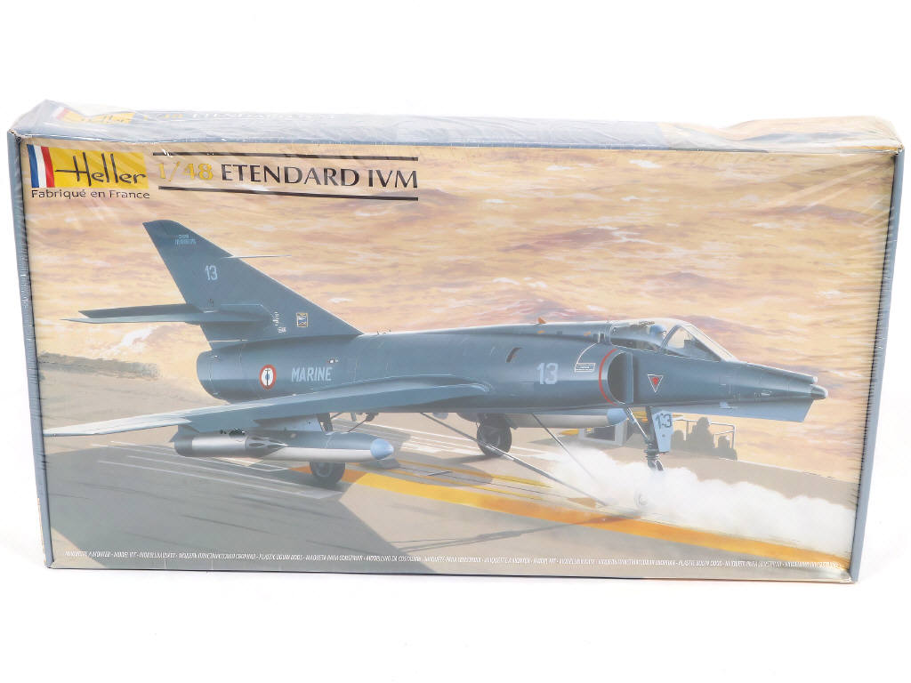 Lot 14 - DIVERS (6)