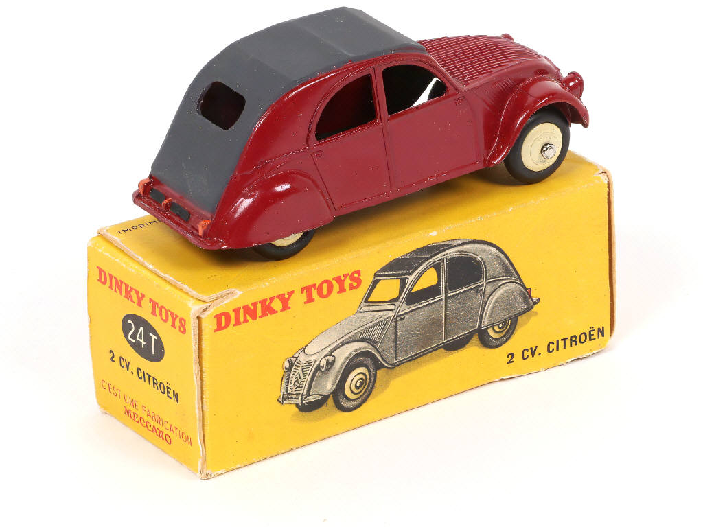 Lot 292 - DINKY TOYS (FRANCE) (1)