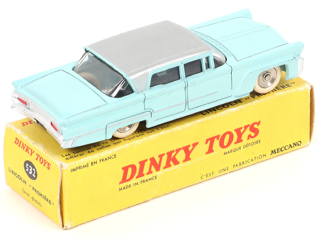 Lot 309 - DINKY TOYS (FRANCE) (1)