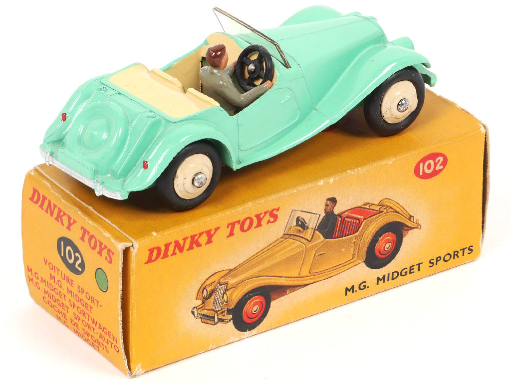 Lot 175 - DINKY TOYS (GB) (1)