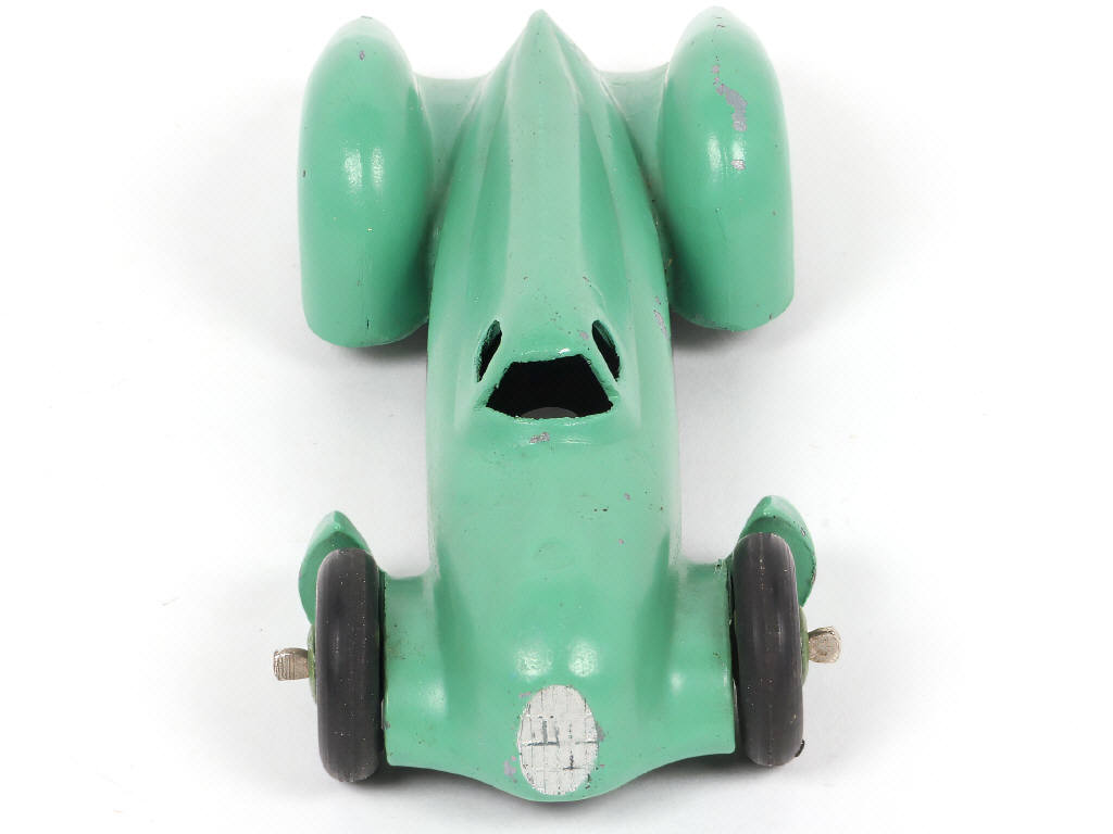 Lot 260 - DINKY TOYS (FRANCE) (1)