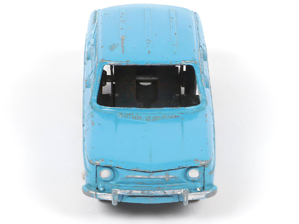 Lot 276 - DINKY TOYS (FRANCE) (1)