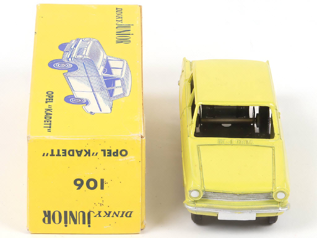 Lot 258 - DINKY TOYS (FRANCE) Série JUNIOR (1)