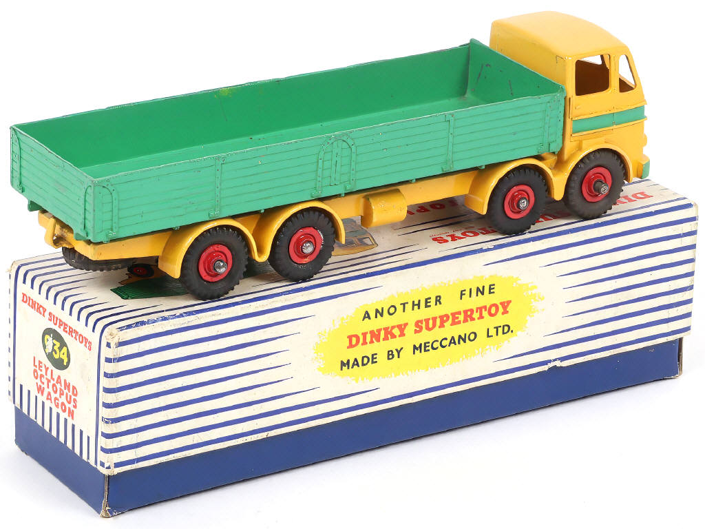 Lot 222 - DINKY TOYS (GB) (1)