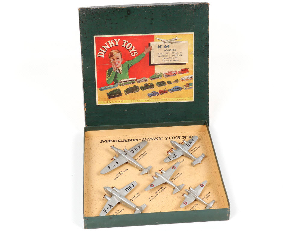 Lot 368 - DINKY TOYS (FRANCE) (1)