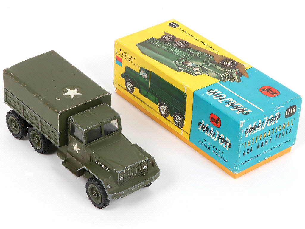 Lot 197 - CORGI TOYS (GB) (4)