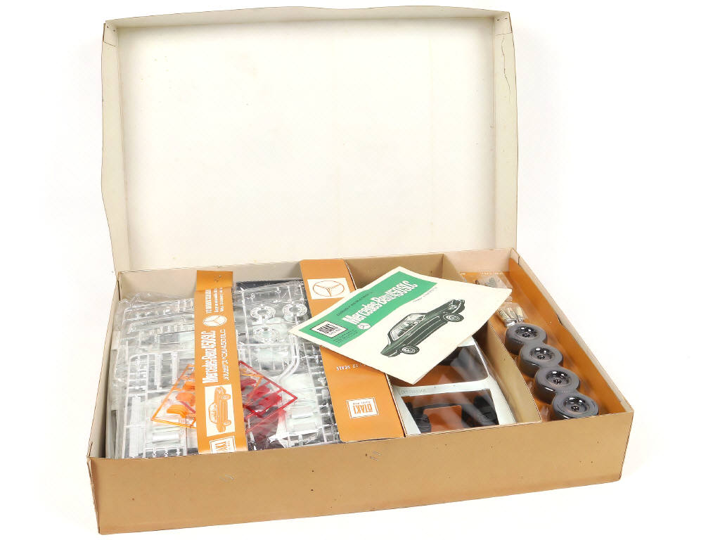 Lot 12 - OTAKI (JAPON) (1)