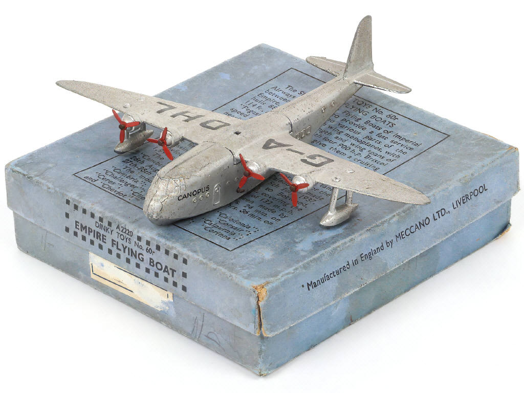Lot 277 - DINKY TOYS (GB) (1)