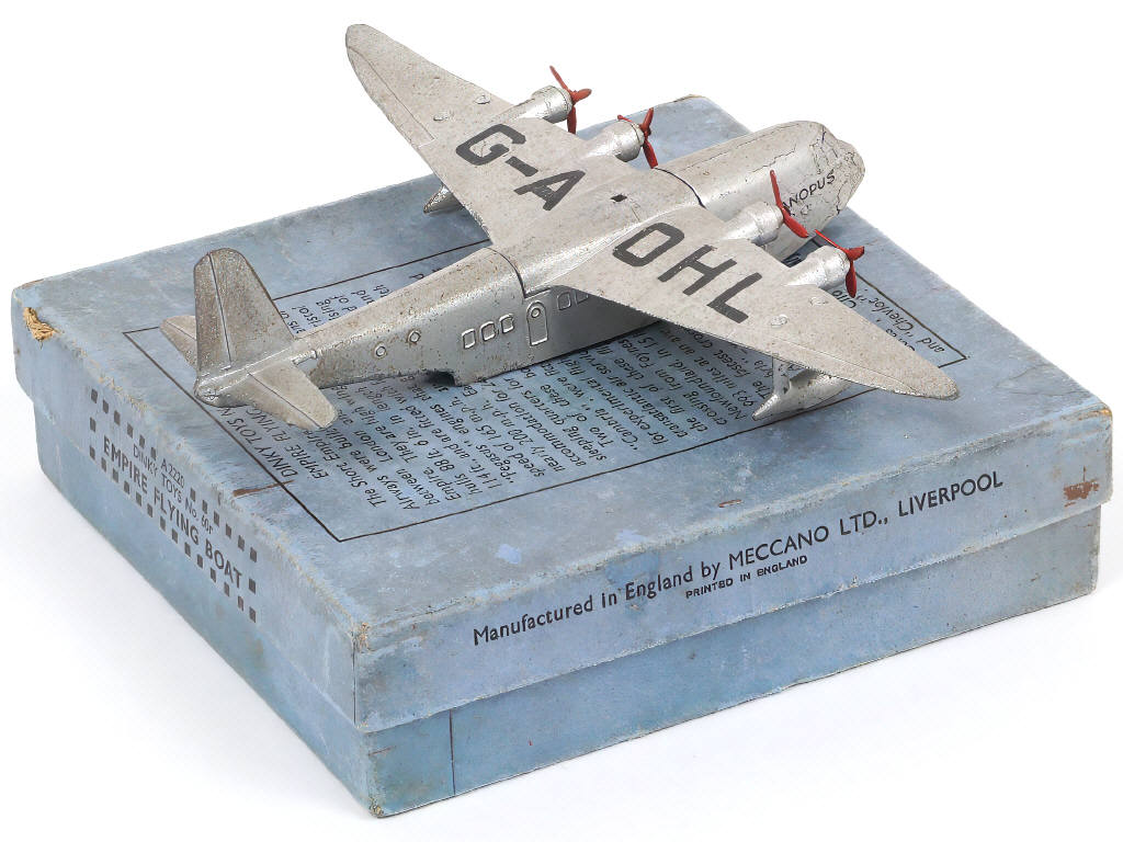 Lot 277 - DINKY TOYS (GB) (1)