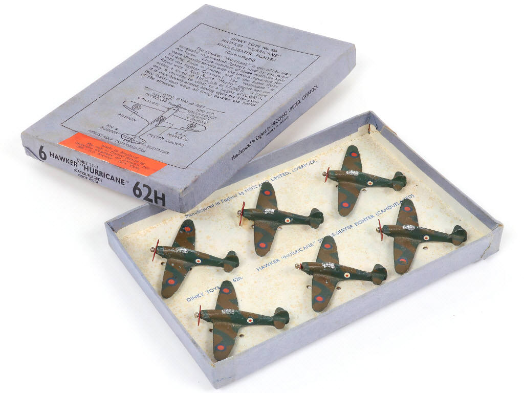 Lot 283 - DINKY TOYS (GB) (1)