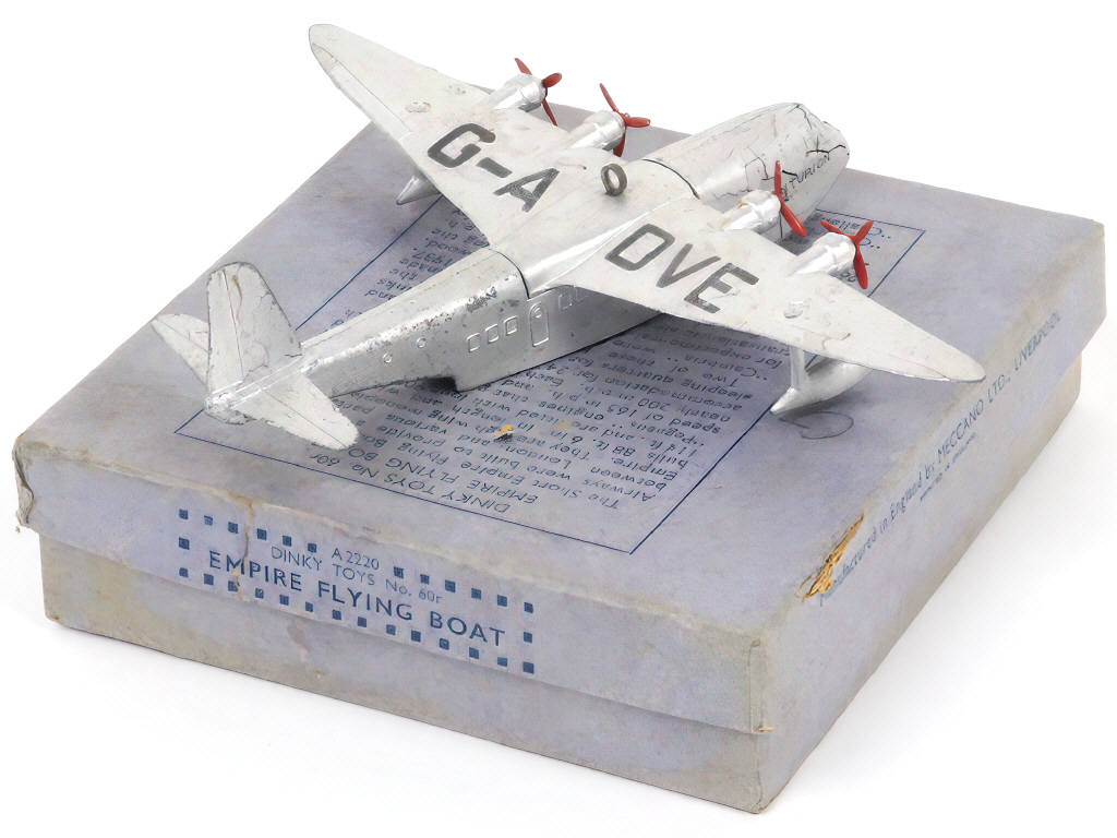 Lot 278 - DINKY TOYS (GB) (1)