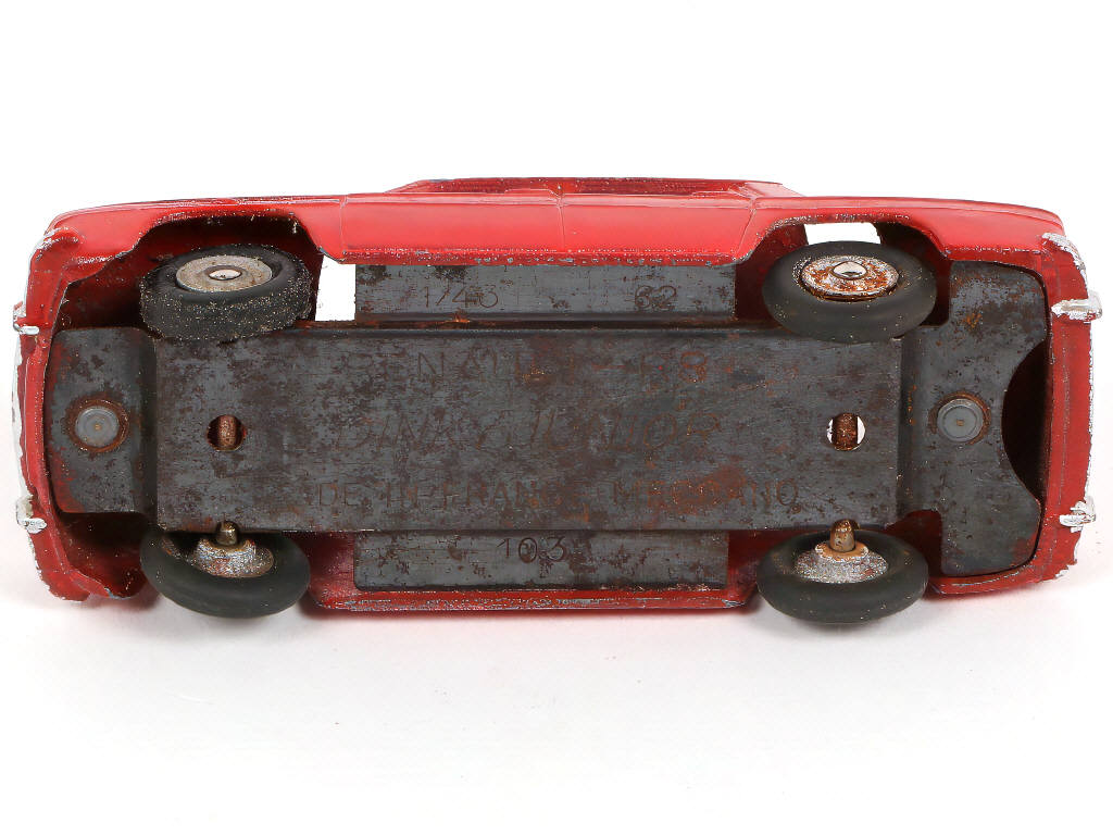 Lot 315 - DINKY TOYS (FRANCE) Série JUNIOR (1)