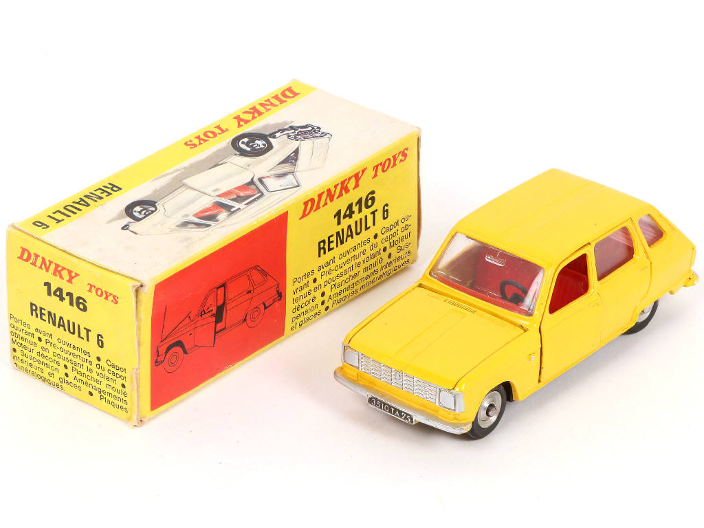 Lot 324 - DINKY TOYS (FRANCE) (1)