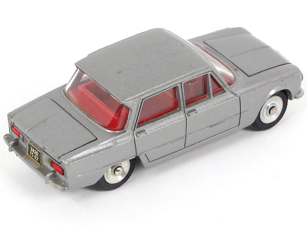 Lot 321 - DINKY TOYS (FRANCE) (1)