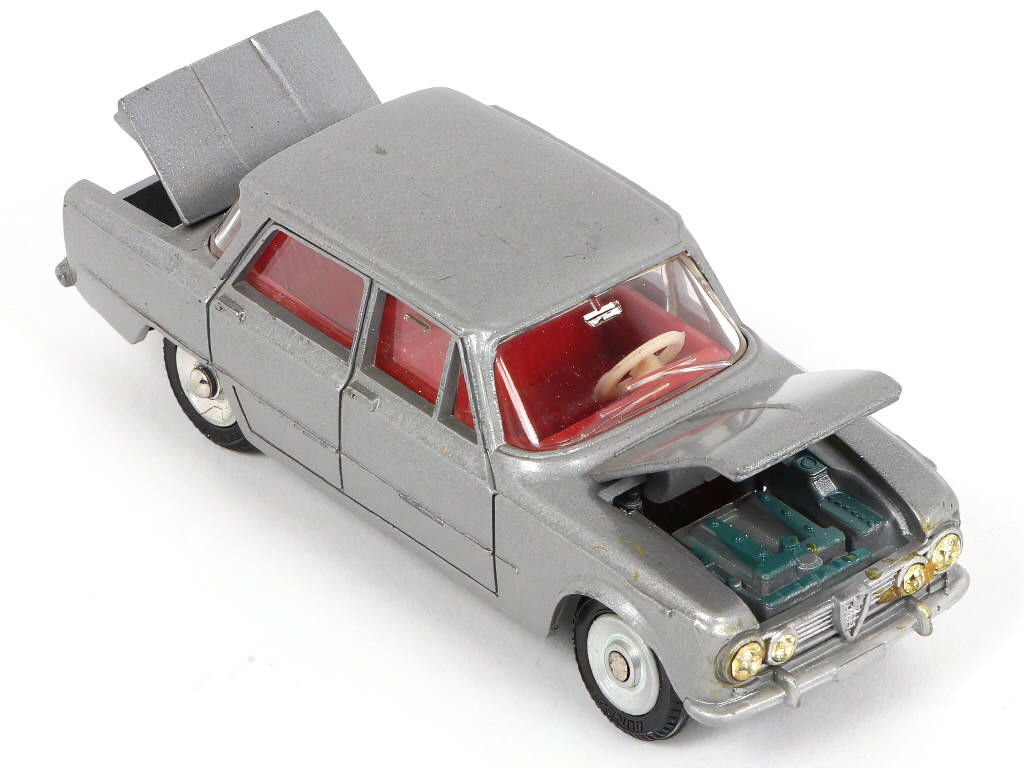 Lot 321 - DINKY TOYS (FRANCE) (1)