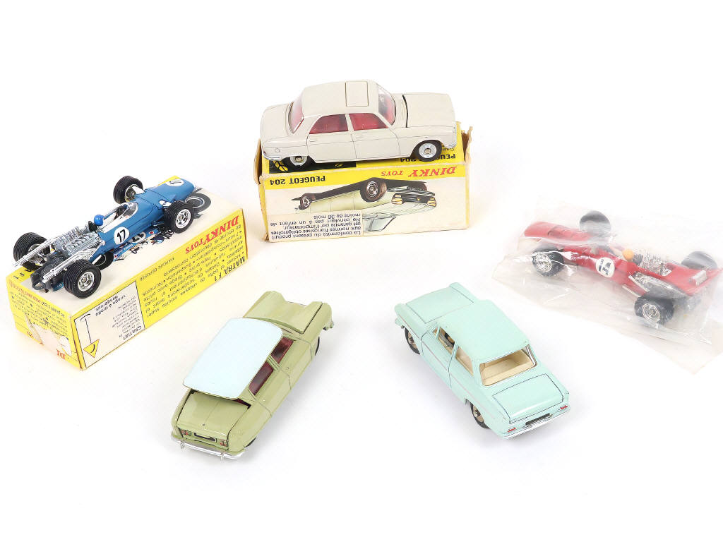 Lot 355 - DINKY TOYS (FRANCE) (5)