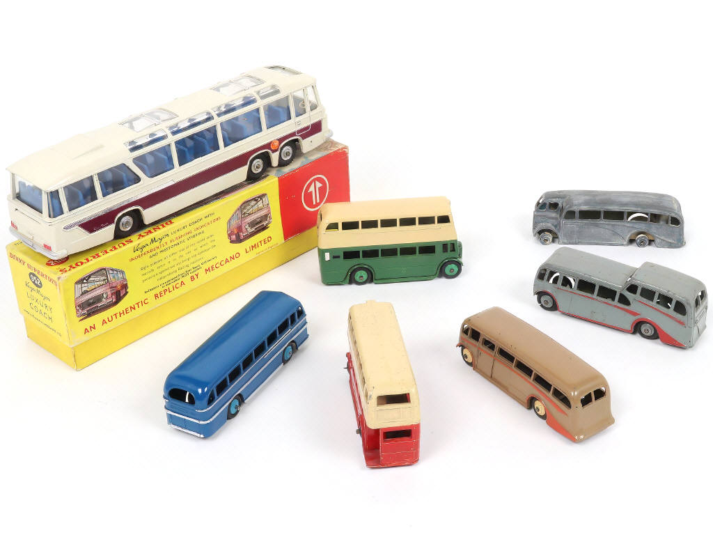 Lot 309 - DINKY TOYS (GB) (7)