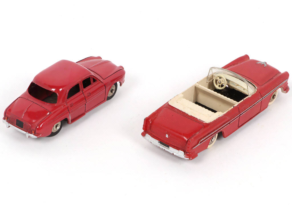 Lot 337 - DINKY TOYS (FRANCE) (2)