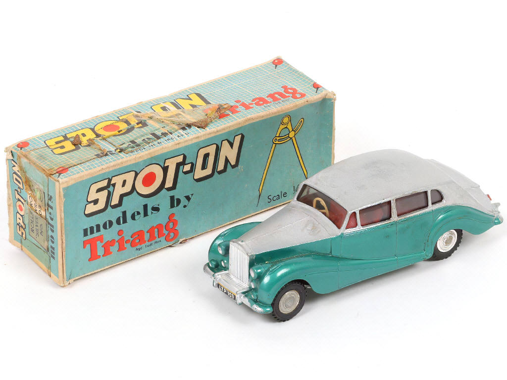 Lot 186 - SPOT-ON (GB) (1)