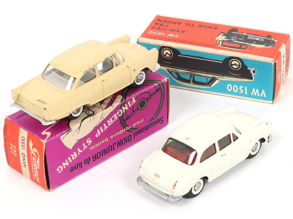 Lot 129 - TEKNO (DANEMARK) (2)