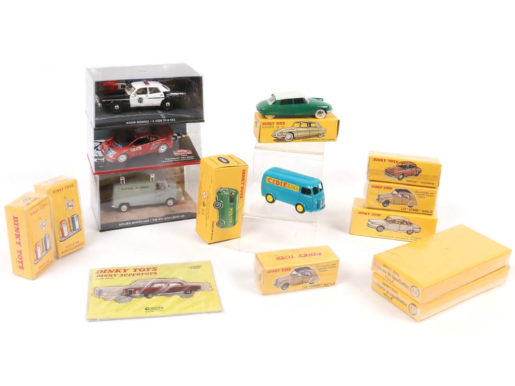 Lot 255 - EDITIONS ATLAS (FRANCE) (14)