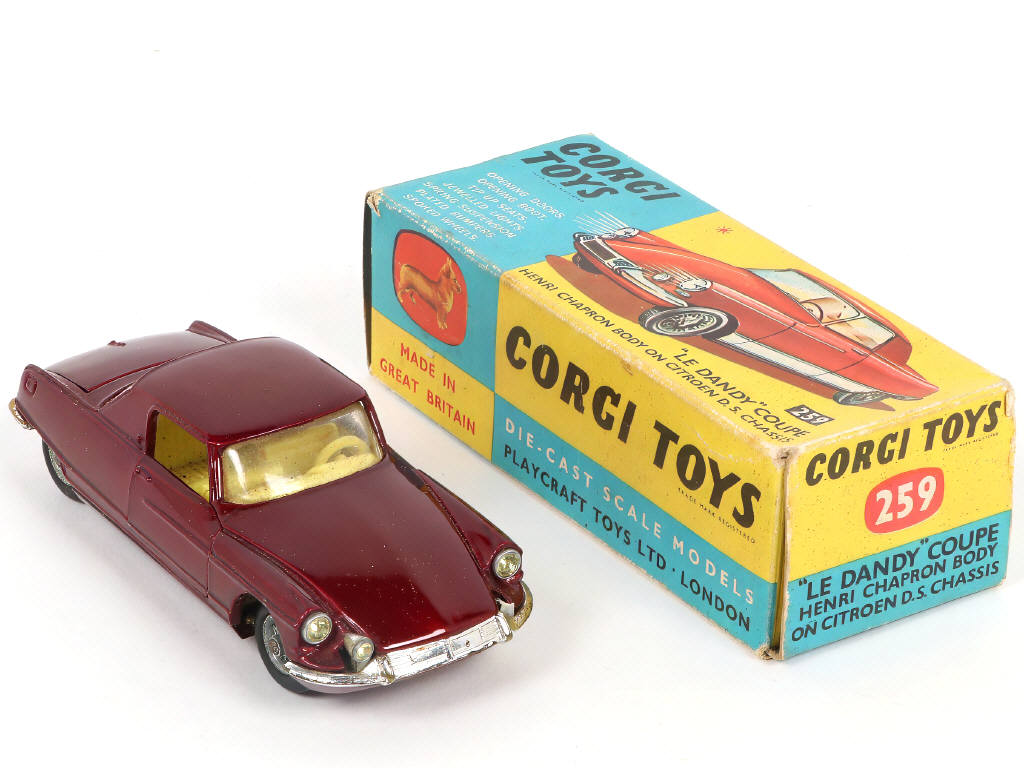 Lot 192 - CORGI TOYS (GB) (1)