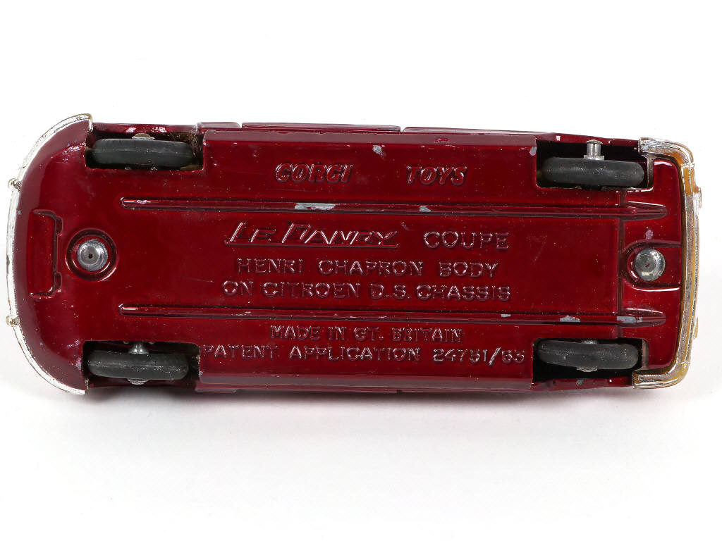 Lot 192 - CORGI TOYS (GB) (1)