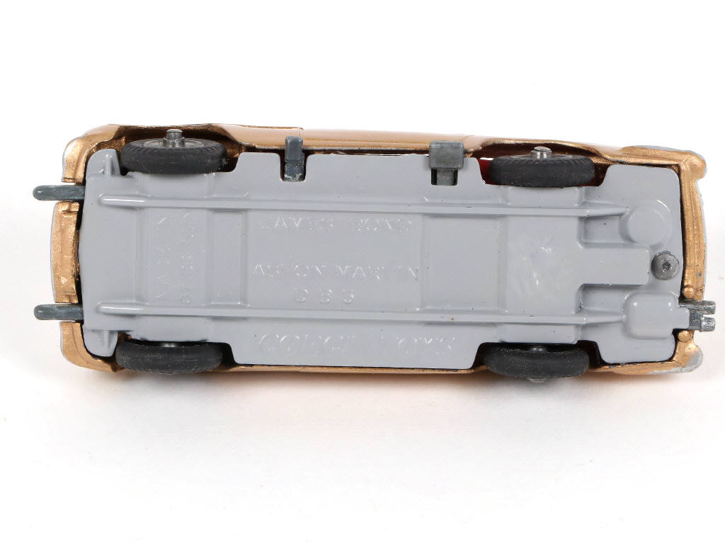 Lot 193 - CORGI TOYS (GB) (1)