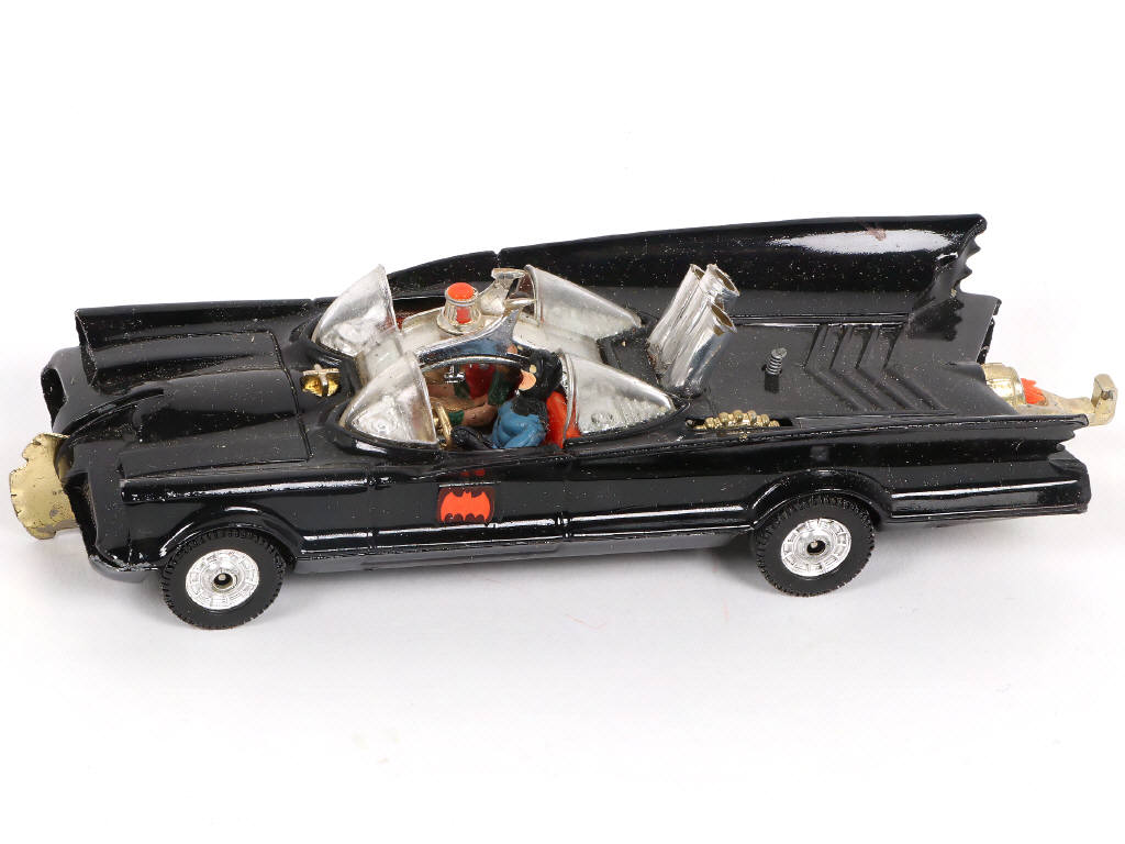 Lot 194 - CORGI TOYS (GB) (1)