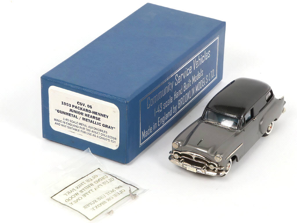 Lot 182 - BROOKLIN MODELS (GB) (1)