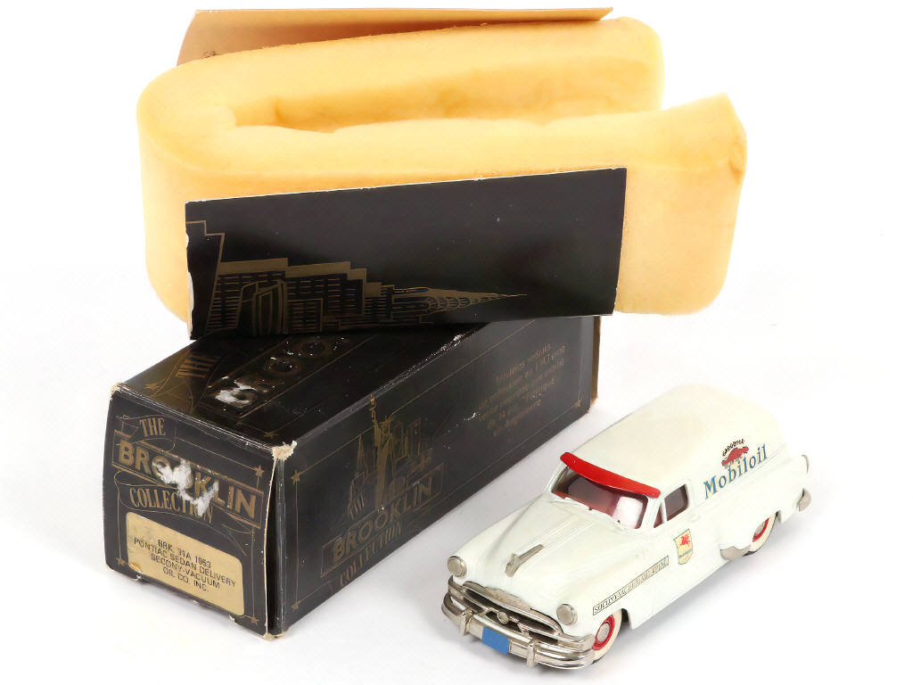 Lot 170 - BROOKLIN MODELS (GB) (1)