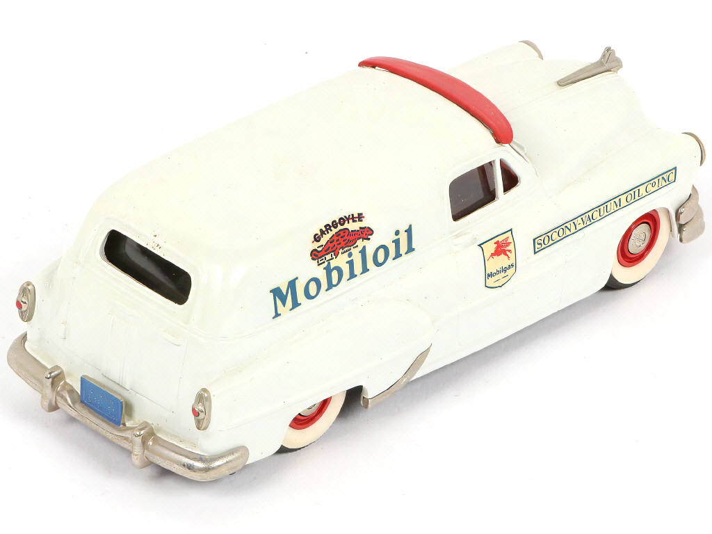 Lot 170 - BROOKLIN MODELS (GB) (1)