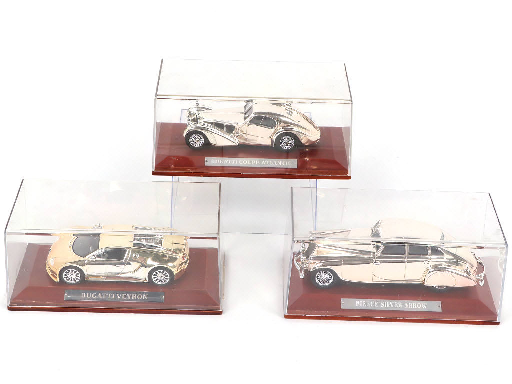 Lot 254 - EDITIONS ATLAS (FRANCE) (3)