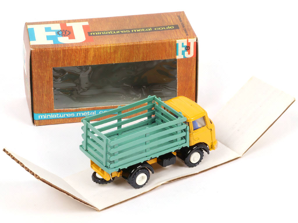 Lot 218 - FRANCE JOUETS (FRANCE) (1)