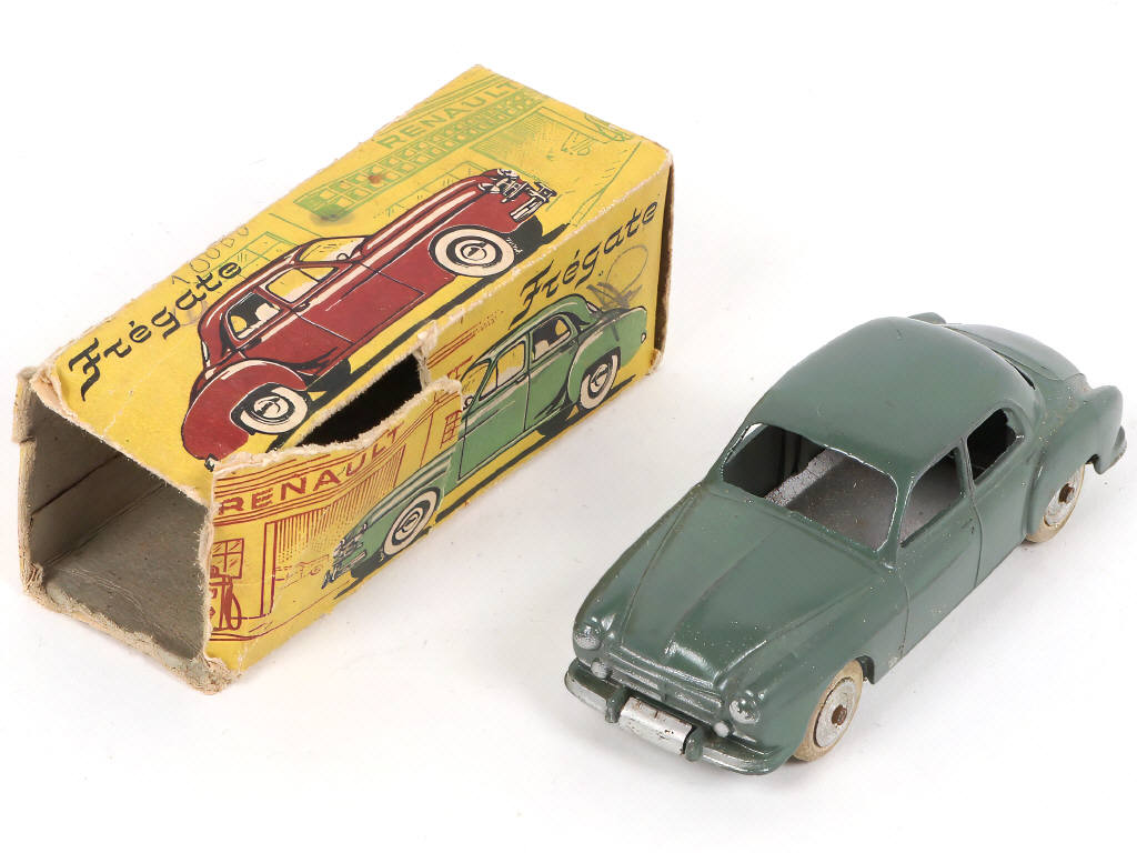 Lot 211 - C.I.J. (FRANCE) (4)